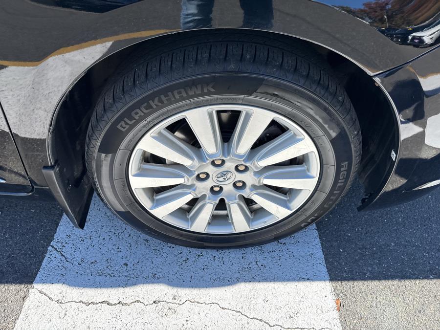 2017 Toyota Sienna Limited Premium FWD 7-Passenger, available for sale in Waterbury, Connecticut | National Auto Brokers, Inc.. Waterbury, Connecticut 2017 Toyota Sienna Limited Premium FWD 7-Passenger, available for sale in Waterbury, Connecticut | National Auto Brokers, Inc.. Waterbury, Connecticut