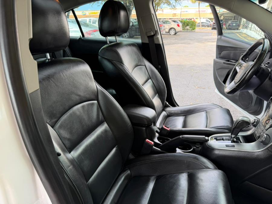 2014 Chevrolet Cruze 4dr Sdn LTZ, available for sale in Hialeah, Florida | The Palm Motors LLC. Hialeah, Florida 2014 Chevrolet Cruze 4dr Sdn LTZ, available for sale in Hialeah, Florida | The Palm Motors LLC. Hialeah, Florida