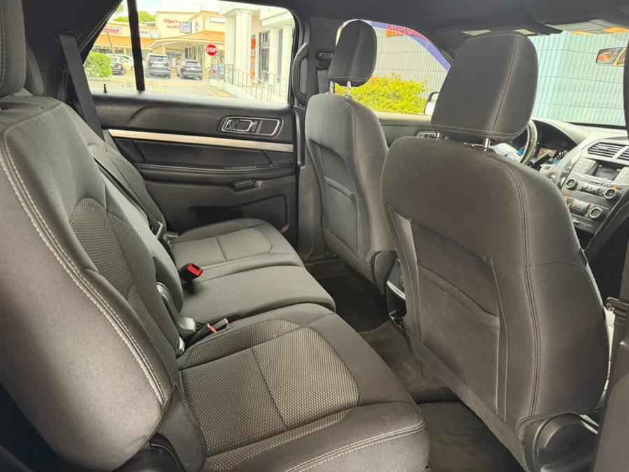 2018 Ford Explorer XLT FWD, available for sale in Hialeah, Florida | The Palm Motors LLC. Hialeah, Florida 2018 Ford Explorer XLT FWD, available for sale in Hialeah, Florida | The Palm Motors LLC. Hialeah, Florida