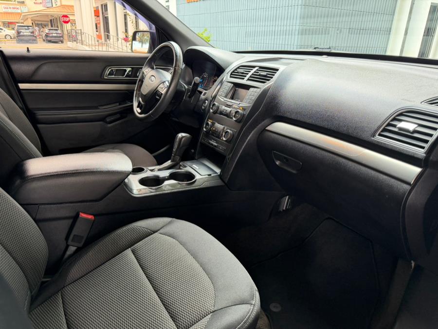 2018 Ford Explorer XLT FWD, available for sale in Hialeah, Florida | The Palm Motors LLC. Hialeah, Florida 2018 Ford Explorer XLT FWD, available for sale in Hialeah, Florida | The Palm Motors LLC. Hialeah, Florida