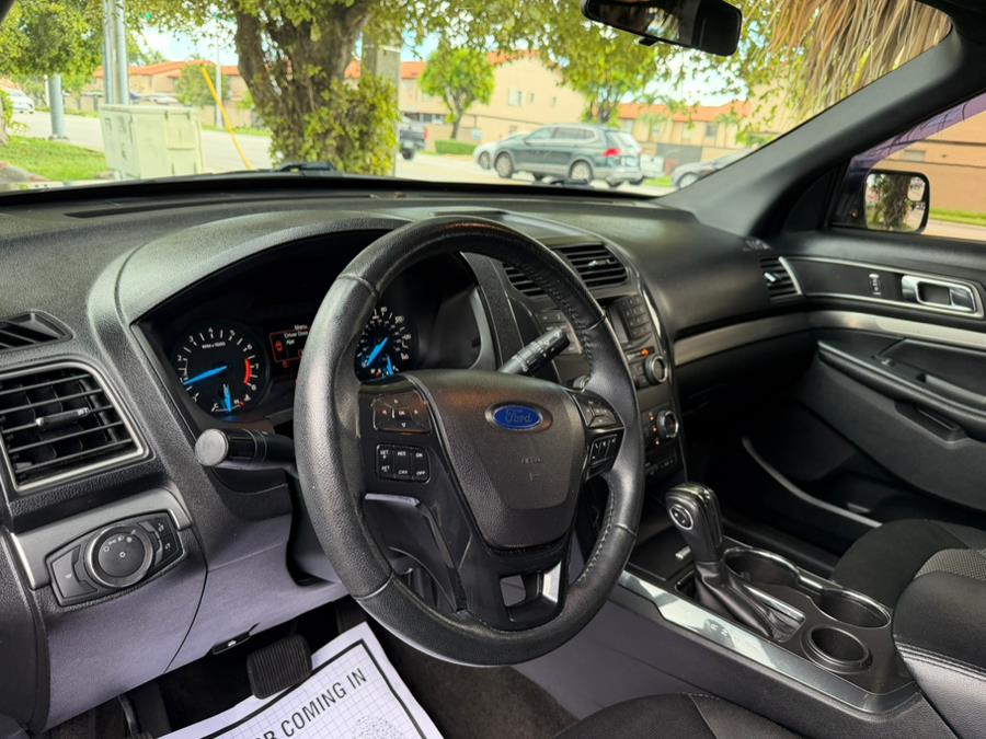 2018 Ford Explorer XLT FWD, available for sale in Hialeah, Florida | The Palm Motors LLC. Hialeah, Florida 2018 Ford Explorer XLT FWD, available for sale in Hialeah, Florida | The Palm Motors LLC. Hialeah, Florida