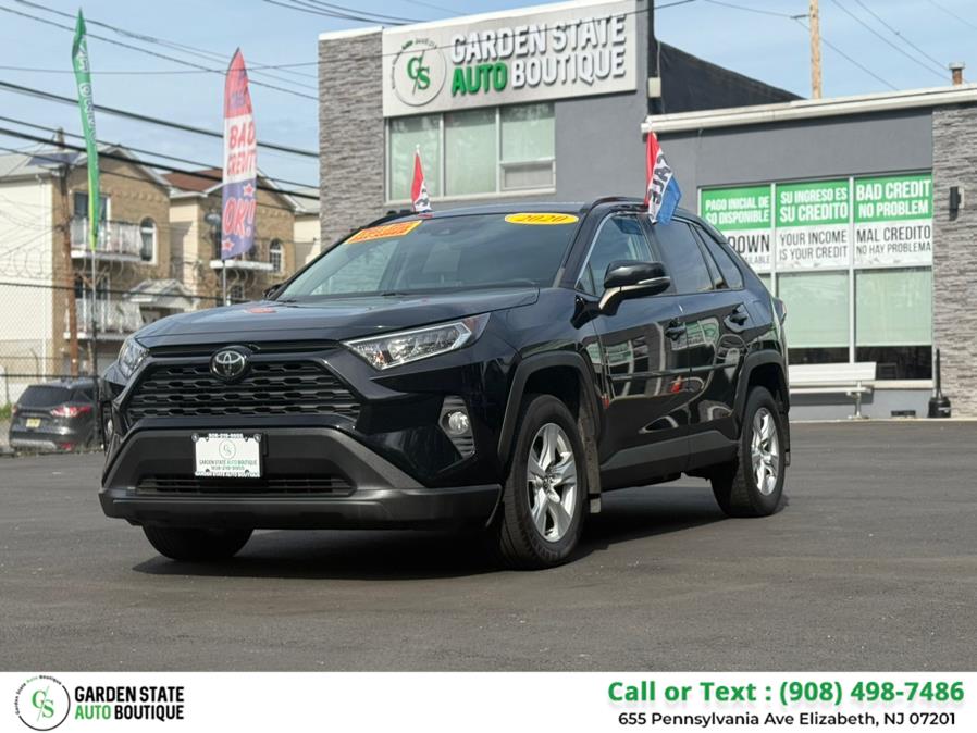 2020 Toyota RAV4 XLE's photo
