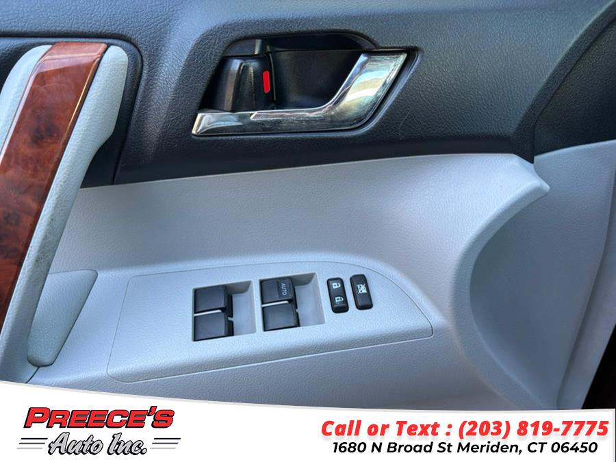 2011 Toyota Highlander 4WD 4dr V6 Limited, available for sale in Meriden, Connecticut | Preeces Auto Inc. Meriden, Connecticut 2011 Toyota Highlander 4WD 4dr V6 Limited, available for sale in Meriden, Connecticut | Preeces Auto Inc. Meriden, Connecticut