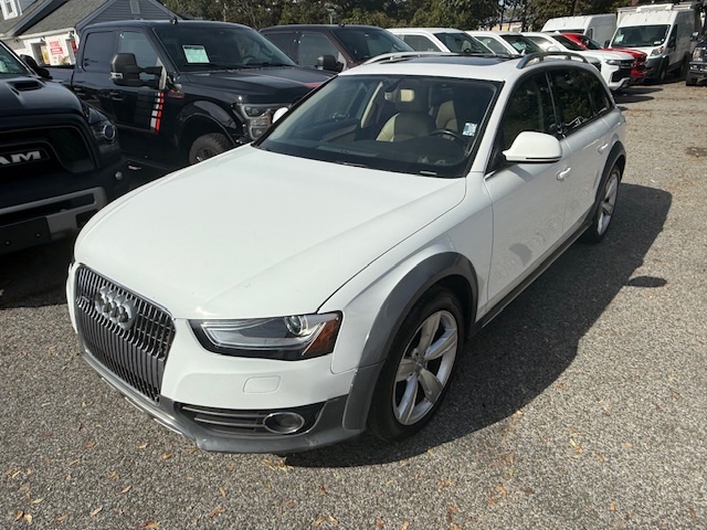 Used 2016 Audi allroad in Huntington Station, New York | Huntington Auto Mall. Huntington Station, New York