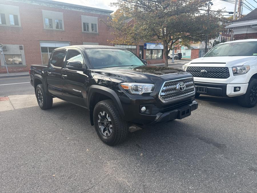 2017 Toyota Tacoma TRD Off Road Double Cab 5'' Bed V6 4x4 AT (Natl), available for sale in Shelton, Connecticut | Center Motorsports LLC. Shelton, Connecticut 2017 Toyota Tacoma TRD Off Road Double Cab 5'' Bed V6 4x4 AT (Natl), available for sale in Shelton, Connecticut | Center Motorsports LLC. Shelton, Connecticut