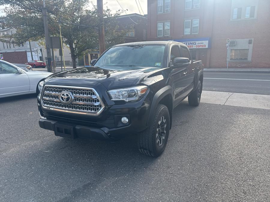 2017 Toyota Tacoma TRD Off Road Double Cab 5'' Bed V6 4x4 AT (Natl), available for sale in Shelton, Connecticut | Center Motorsports LLC. Shelton, Connecticut 2017 Toyota Tacoma TRD Off Road Double Cab 5'' Bed V6 4x4 AT (Natl), available for sale in Shelton, Connecticut | Center Motorsports LLC. Shelton, Connecticut