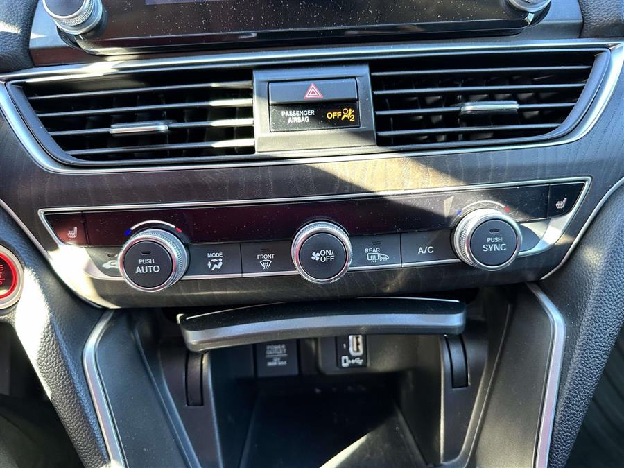 2018 Honda Accord Sedan EX-L, available for sale in Patchogue, New York | Baron Supercenter. Patchogue, New York 2018 Honda Accord Sedan EX-L, available for sale in Patchogue, New York | Baron Supercenter. Patchogue, New York