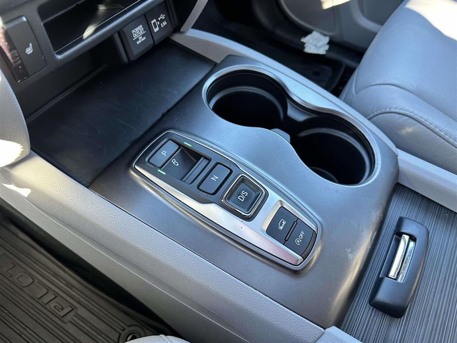 2022 Honda Pilot EX-L, available for sale in Patchogue, New York | Baron Supercenter. Patchogue, New York 2022 Honda Pilot EX-L, available for sale in Patchogue, New York | Baron Supercenter. Patchogue, New York