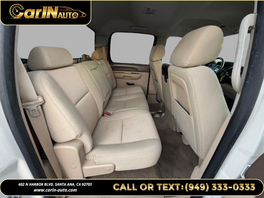2013 Chevrolet Silverado 1500 4WD Crew Cab 143.5" LT, available for sale in Santa Ana, California | Carin Auto. Santa Ana, California 2013 Chevrolet Silverado 1500 4WD Crew Cab 143.5" LT, available for sale in Santa Ana, California | Carin Auto. Santa Ana, California