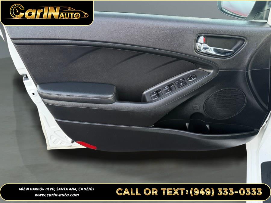 2016 Kia Forte 5-Door 5dr HB Auto LX, available for sale in Santa Ana, California | Carin Auto. Santa Ana, California 2016 Kia Forte 5-Door 5dr HB Auto LX, available for sale in Santa Ana, California | Carin Auto. Santa Ana, California