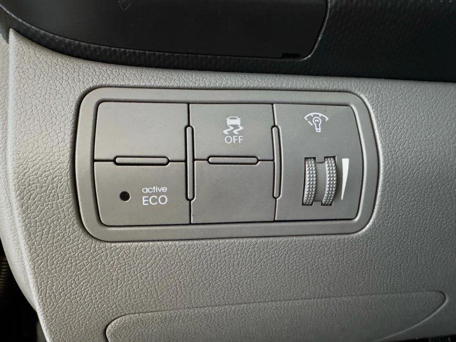 2014 Hyundai Accent SE Hatchback 4D, available for sale in Santa Ana, California | K&T Motor LLC. Santa Ana, California 2014 Hyundai Accent SE Hatchback 4D, available for sale in Santa Ana, California | K&T Motor LLC. Santa Ana, California