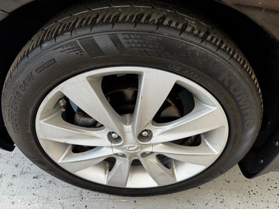 2014 Hyundai Accent SE Hatchback 4D, available for sale in Santa Ana, California | K&T Motor LLC. Santa Ana, California 2014 Hyundai Accent SE Hatchback 4D, available for sale in Santa Ana, California | K&T Motor LLC. Santa Ana, California