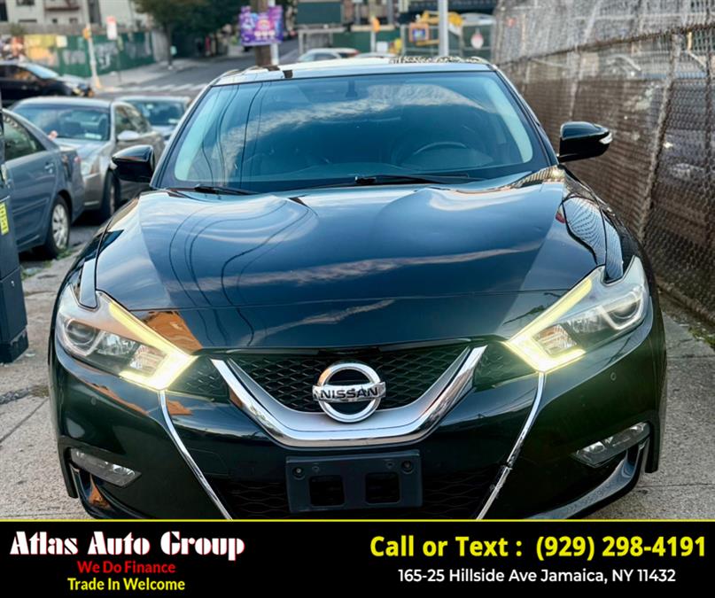 2017 Nissan Maxima SL's photo