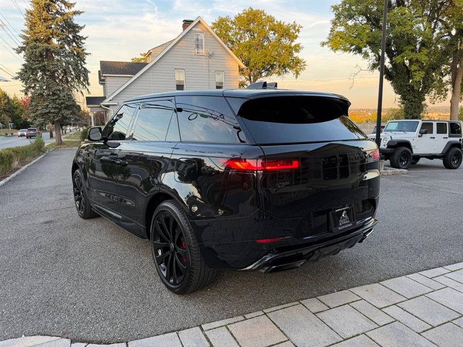 2024 Land Rover Range Rover Sport P550e Autobiography photo 2