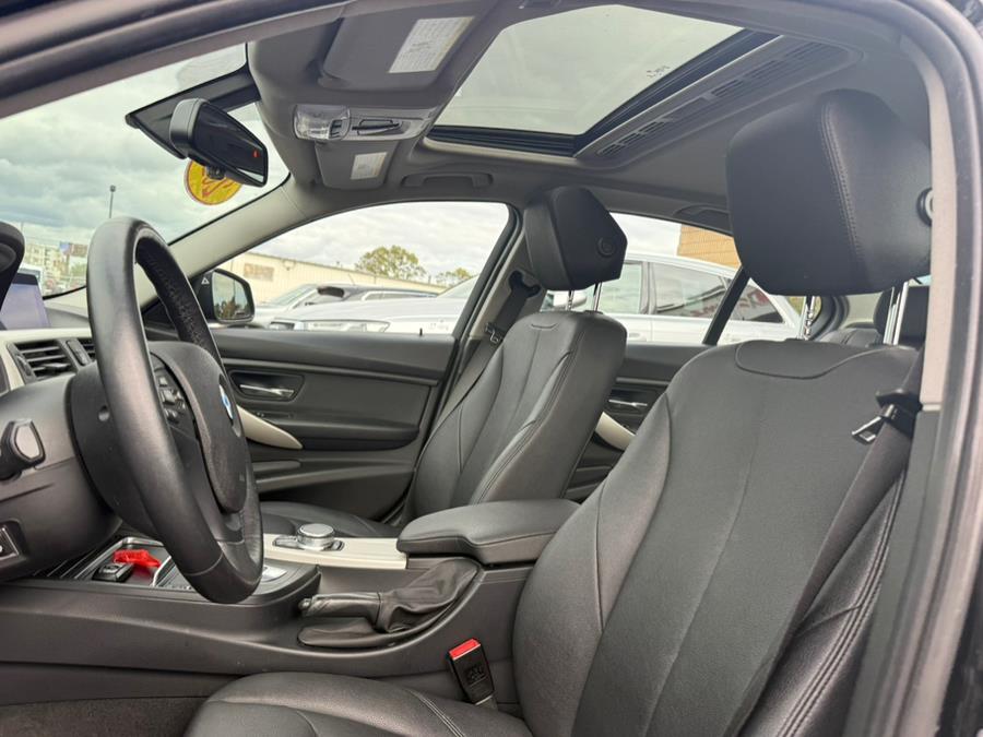 2018 BMW 3 Series 320i xDrive, available for sale in Stratford, Connecticut | Wiz Leasing Inc. Stratford, Connecticut 2018 BMW 3 Series 320i xDrive, available for sale in Stratford, Connecticut | Wiz Leasing Inc. Stratford, Connecticut
