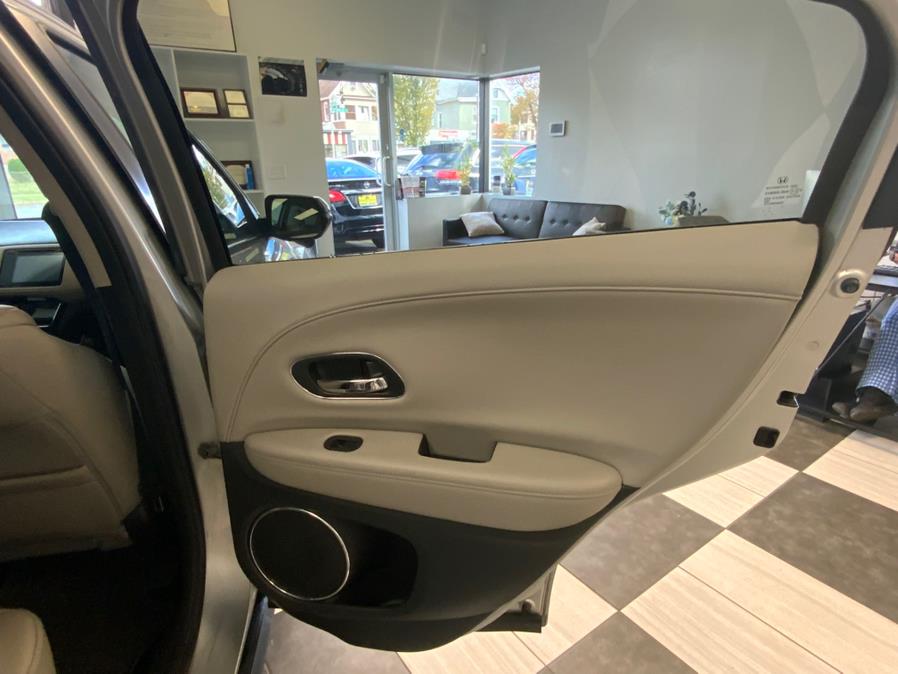 2016 Honda HR-V AWD 4dr CVT EX-L w/Navi, available for sale in Hartford, Connecticut | Franklin Motors Auto Sales LLC. Hartford, Connecticut 2016 Honda HR-V AWD 4dr CVT EX-L w/Navi, available for sale in Hartford, Connecticut | Franklin Motors Auto Sales LLC. Hartford, Connecticut