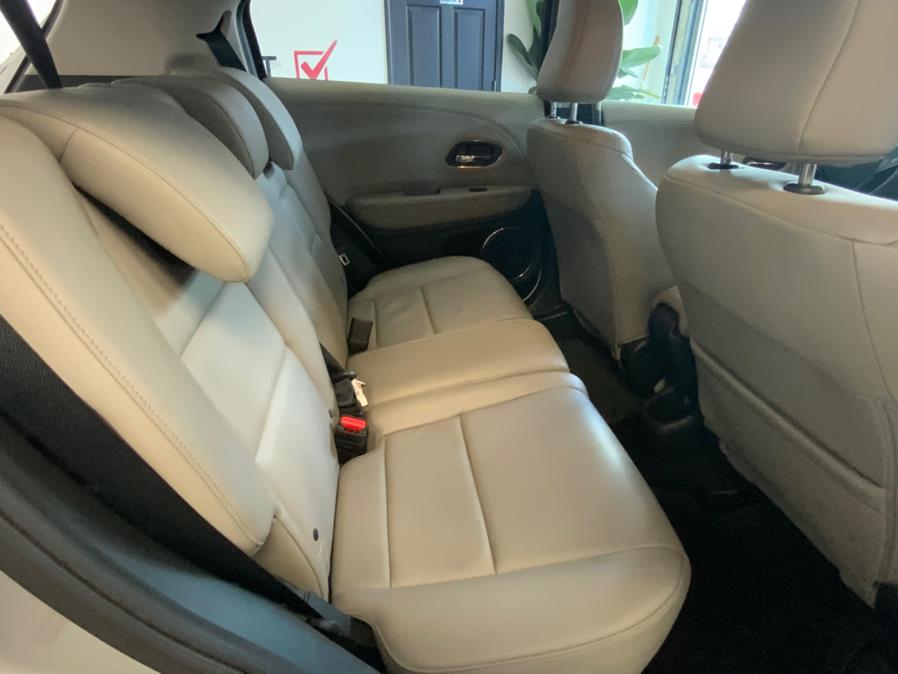 2016 Honda HR-V AWD 4dr CVT EX-L w/Navi, available for sale in Hartford, Connecticut | Franklin Motors Auto Sales LLC. Hartford, Connecticut 2016 Honda HR-V AWD 4dr CVT EX-L w/Navi, available for sale in Hartford, Connecticut | Franklin Motors Auto Sales LLC. Hartford, Connecticut