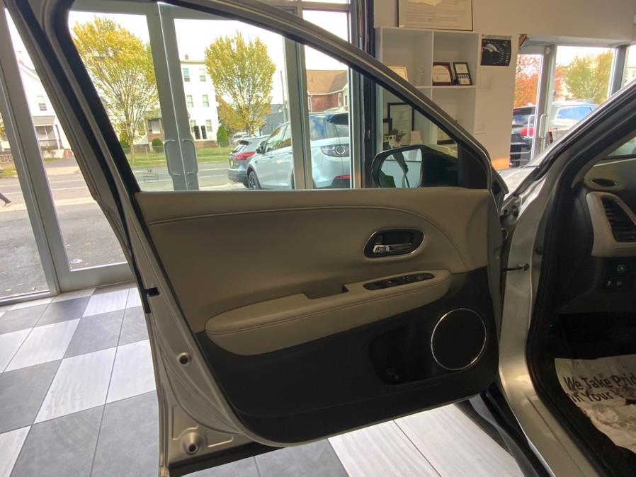 2016 Honda HR-V AWD 4dr CVT EX-L w/Navi, available for sale in Hartford, Connecticut | Franklin Motors Auto Sales LLC. Hartford, Connecticut 2016 Honda HR-V AWD 4dr CVT EX-L w/Navi, available for sale in Hartford, Connecticut | Franklin Motors Auto Sales LLC. Hartford, Connecticut