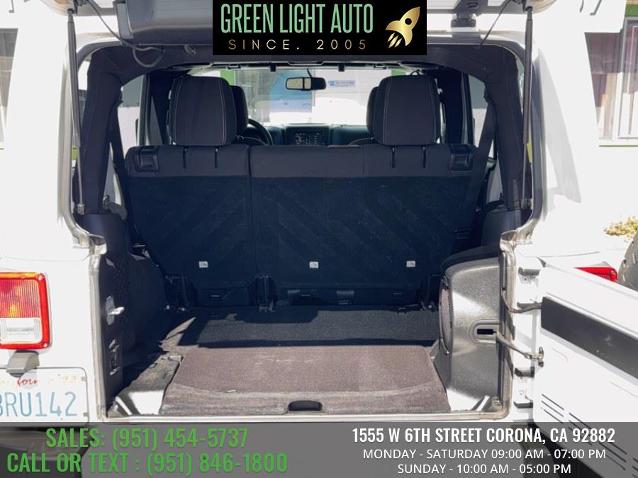 2013 Jeep Wrangler Unlimited 4WD 4dr Sahara, available for sale in Corona, California | Green Light Auto. Corona, California 2013 Jeep Wrangler Unlimited 4WD 4dr Sahara, available for sale in Corona, California | Green Light Auto. Corona, California