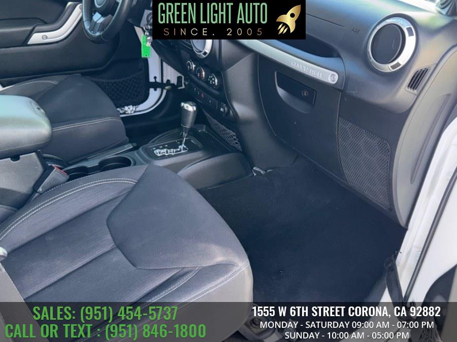 2013 Jeep Wrangler Unlimited 4WD 4dr Sahara, available for sale in Corona, California | Green Light Auto. Corona, California 2013 Jeep Wrangler Unlimited 4WD 4dr Sahara, available for sale in Corona, California | Green Light Auto. Corona, California