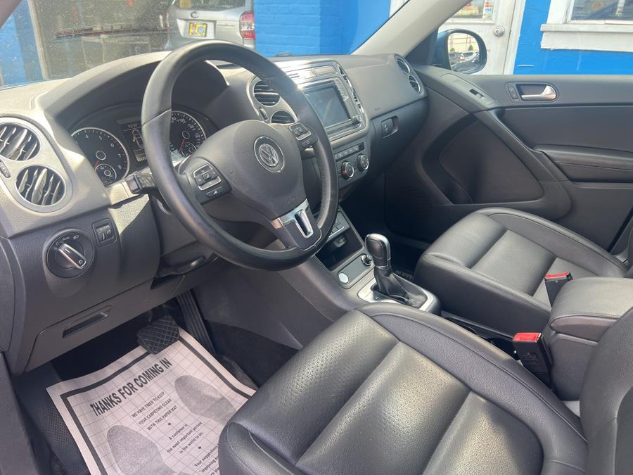 2017 Volkswagen Tiguan S 2.0T S 4MOTION, available for sale in Stamford, Connecticut | Harbor View Auto Sales LLC. Stamford, Connecticut 2017 Volkswagen Tiguan S 2.0T S 4MOTION, available for sale in Stamford, Connecticut | Harbor View Auto Sales LLC. Stamford, Connecticut