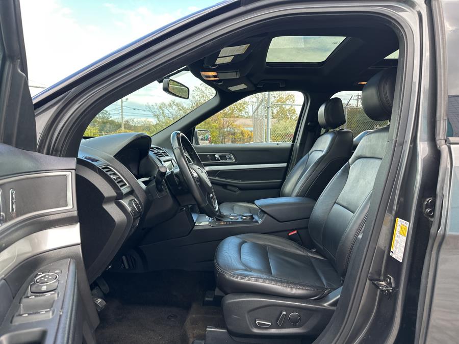 2017 Ford Explorer XLT 4WD, available for sale in Milford, Connecticut | Dealertown Auto Wholesalers. Milford, Connecticut 2017 Ford Explorer XLT 4WD, available for sale in Milford, Connecticut | Dealertown Auto Wholesalers. Milford, Connecticut