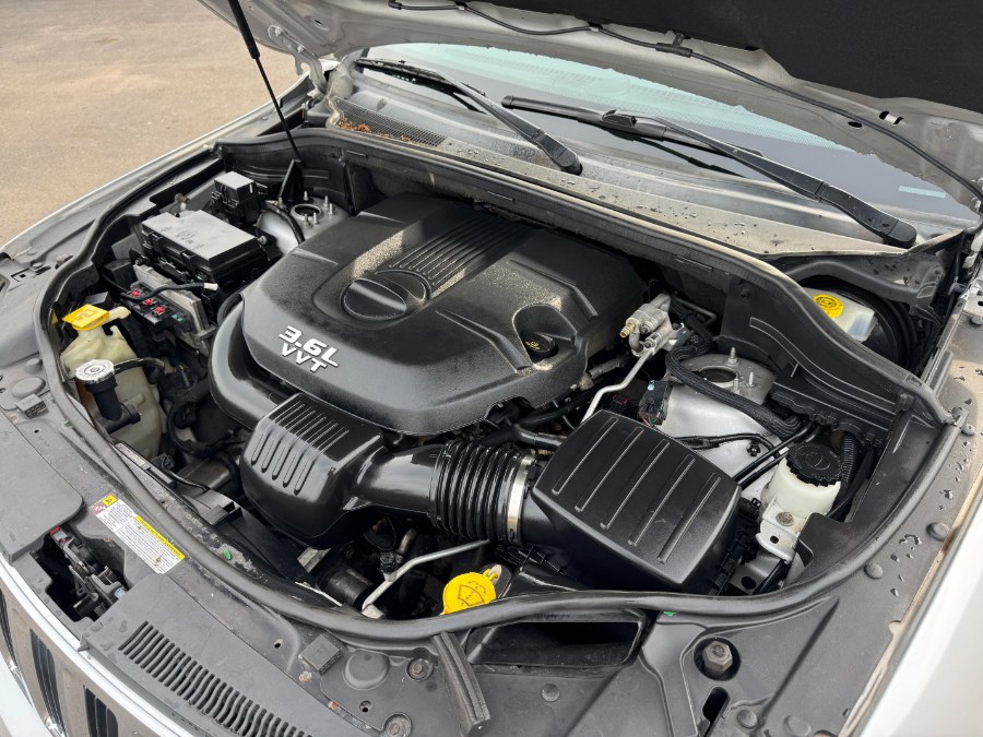 2012 Jeep Grand Cherokee 4WD 4dr Laredo, available for sale in Ortonville, Michigan | Marsh Auto Sales LLC. Ortonville, Michigan 2012 Jeep Grand Cherokee 4WD 4dr Laredo, available for sale in Ortonville, Michigan | Marsh Auto Sales LLC. Ortonville, Michigan