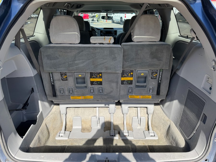 2014 Toyota Sienna 5dr 8-Pass Van V6 LE FWD (Natl), available for sale in Ortonville, Michigan | Marsh Auto Sales LLC. Ortonville, Michigan 2014 Toyota Sienna 5dr 8-Pass Van V6 LE FWD (Natl), available for sale in Ortonville, Michigan | Marsh Auto Sales LLC. Ortonville, Michigan