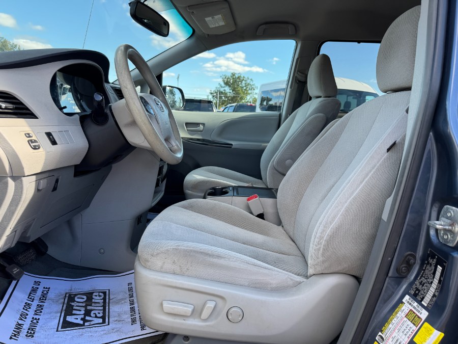 2014 Toyota Sienna 5dr 8-Pass Van V6 LE FWD (Natl), available for sale in Ortonville, Michigan | Marsh Auto Sales LLC. Ortonville, Michigan 2014 Toyota Sienna 5dr 8-Pass Van V6 LE FWD (Natl), available for sale in Ortonville, Michigan | Marsh Auto Sales LLC. Ortonville, Michigan