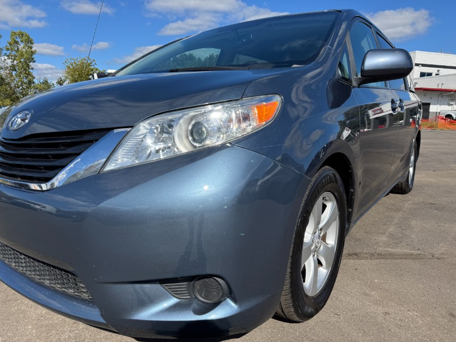 2014 Toyota Sienna 5dr 8-Pass Van V6 LE FWD (Natl), available for sale in Ortonville, Michigan | Marsh Auto Sales LLC. Ortonville, Michigan 2014 Toyota Sienna 5dr 8-Pass Van V6 LE FWD (Natl), available for sale in Ortonville, Michigan | Marsh Auto Sales LLC. Ortonville, Michigan