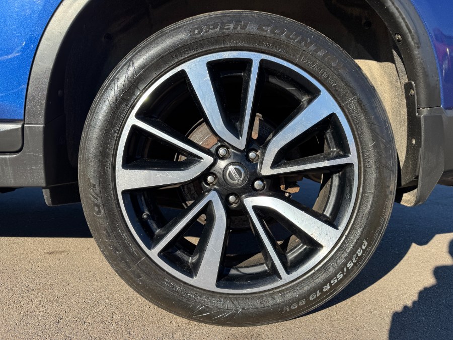 2017 Nissan Rogue AWD SL, available for sale in Ortonville, Michigan | Marsh Auto Sales LLC. Ortonville, Michigan 2017 Nissan Rogue AWD SL, available for sale in Ortonville, Michigan | Marsh Auto Sales LLC. Ortonville, Michigan