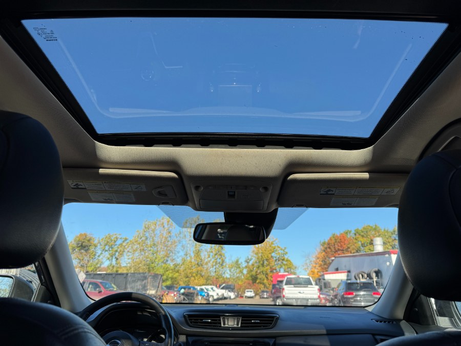 2017 Nissan Rogue AWD SL, available for sale in Ortonville, Michigan | Marsh Auto Sales LLC. Ortonville, Michigan 2017 Nissan Rogue AWD SL, available for sale in Ortonville, Michigan | Marsh Auto Sales LLC. Ortonville, Michigan