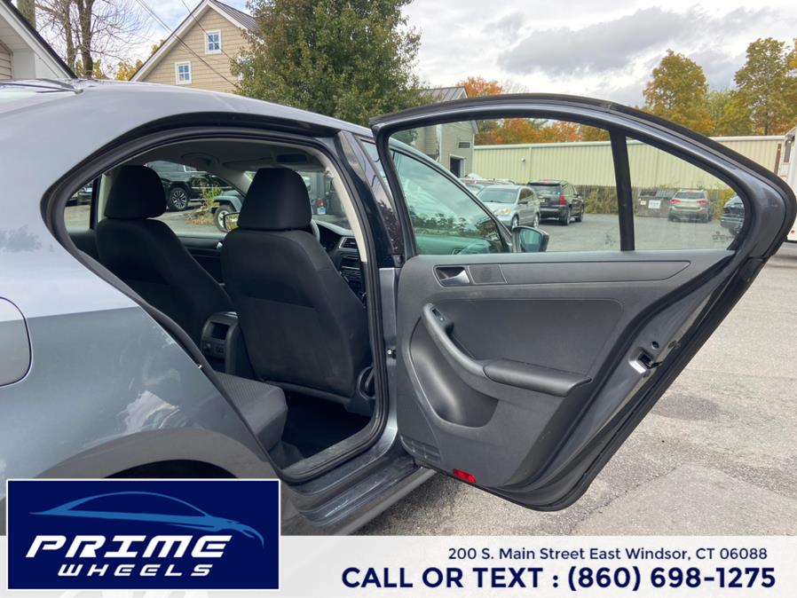 2013 Volkswagen Jetta Sedan 4dr Man S *Ltd Avail*, available for sale in East Windsor, Connecticut | Prime Wheels. East Windsor, Connecticut 2013 Volkswagen Jetta Sedan 4dr Man S *Ltd Avail*, available for sale in East Windsor, Connecticut | Prime Wheels. East Windsor, Connecticut