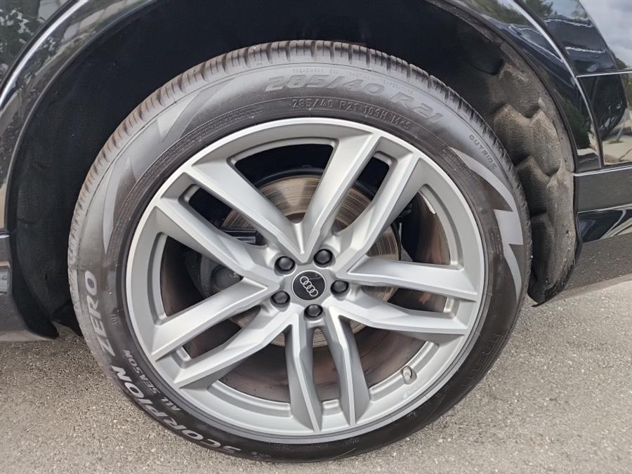 2025 Audi SQ7 Premium Plus 4.0 TFSI quattro, available for sale in Islip, New York | L.I. Auto Gallery. Islip, New York 2025 Audi SQ7 Premium Plus 4.0 TFSI quattro, available for sale in Islip, New York | L.I. Auto Gallery. Islip, New York