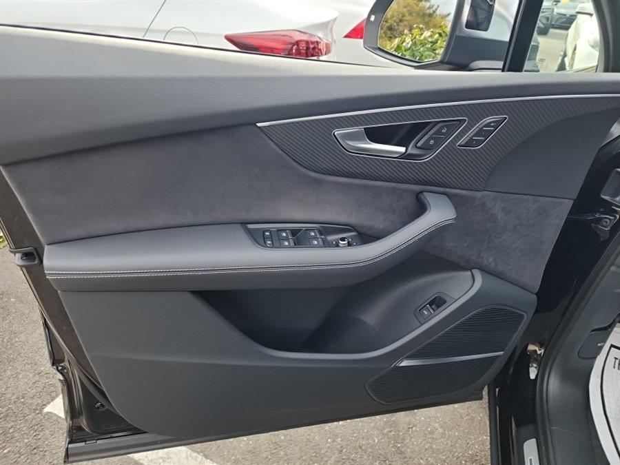 2025 Audi SQ7 Premium Plus 4.0 TFSI quattro, available for sale in Islip, New York | L.I. Auto Gallery. Islip, New York 2025 Audi SQ7 Premium Plus 4.0 TFSI quattro, available for sale in Islip, New York | L.I. Auto Gallery. Islip, New York