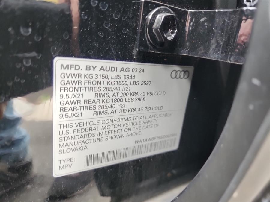 2025 Audi SQ7 Premium Plus 4.0 TFSI quattro, available for sale in Islip, New York | L.I. Auto Gallery. Islip, New York 2025 Audi SQ7 Premium Plus 4.0 TFSI quattro, available for sale in Islip, New York | L.I. Auto Gallery. Islip, New York