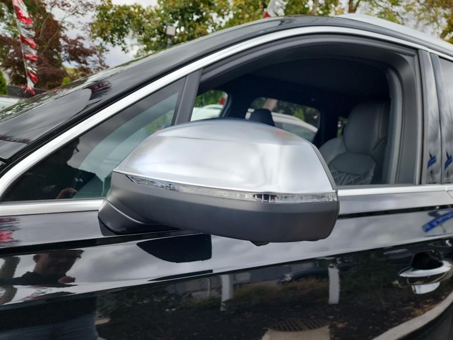 2025 Audi SQ7 Premium Plus 4.0 TFSI quattro, available for sale in Islip, New York | L.I. Auto Gallery. Islip, New York 2025 Audi SQ7 Premium Plus 4.0 TFSI quattro, available for sale in Islip, New York | L.I. Auto Gallery. Islip, New York