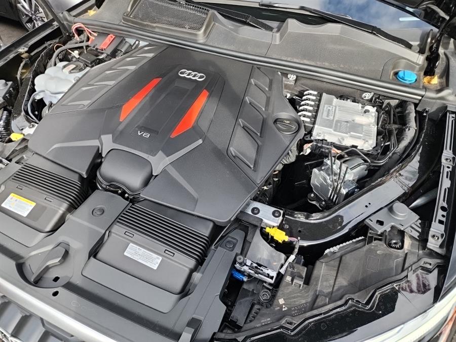 2025 Audi SQ7 Premium Plus 4.0 TFSI quattro, available for sale in Islip, New York | L.I. Auto Gallery. Islip, New York 2025 Audi SQ7 Premium Plus 4.0 TFSI quattro, available for sale in Islip, New York | L.I. Auto Gallery. Islip, New York