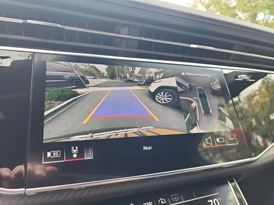 2025 Audi SQ7 Premium Plus 4.0 TFSI quattro, available for sale in Islip, New York | L.I. Auto Gallery. Islip, New York 2025 Audi SQ7 Premium Plus 4.0 TFSI quattro, available for sale in Islip, New York | L.I. Auto Gallery. Islip, New York