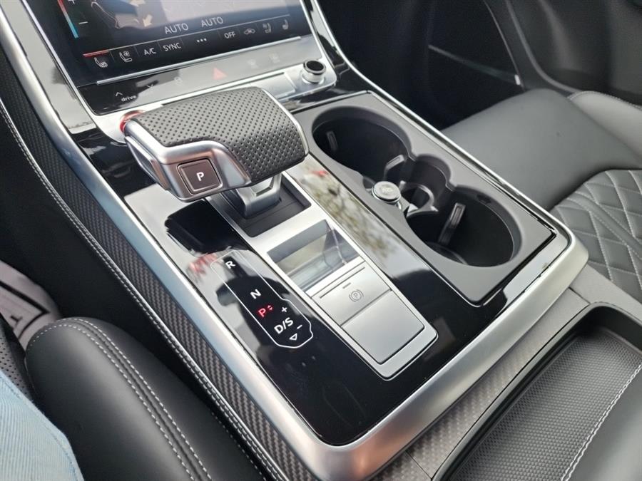 2025 Audi SQ7 Premium Plus 4.0 TFSI quattro, available for sale in Islip, New York | L.I. Auto Gallery. Islip, New York 2025 Audi SQ7 Premium Plus 4.0 TFSI quattro, available for sale in Islip, New York | L.I. Auto Gallery. Islip, New York
