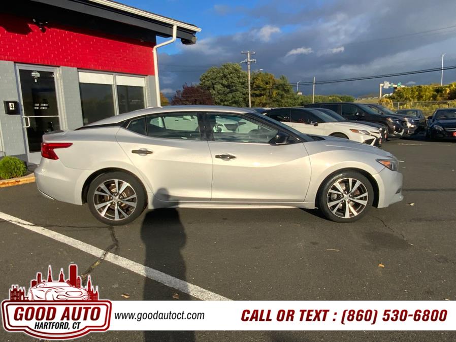 2016 Nissan Maxima 4dr Sdn 3.5 Platinum, available for sale in Hartford, Connecticut | Good Auto LLC. Hartford, Connecticut 2016 Nissan Maxima 4dr Sdn 3.5 Platinum, available for sale in Hartford, Connecticut | Good Auto LLC. Hartford, Connecticut