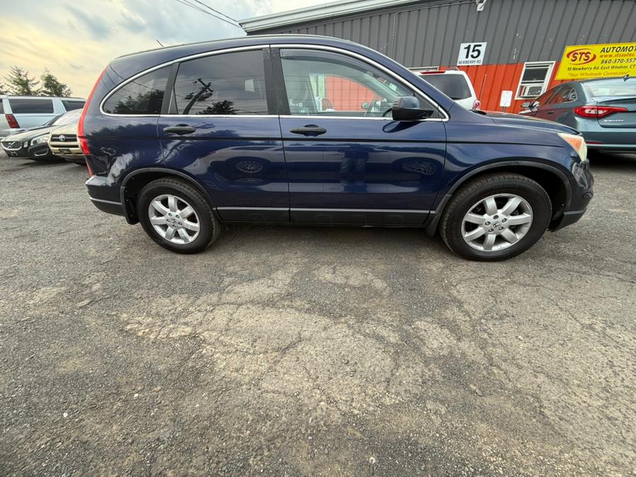 2011 Honda CR-V SE photo 4