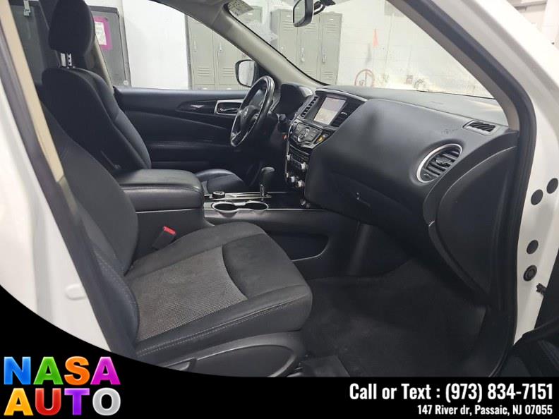 2020 Nissan Pathfinder 4x4 SV, available for sale in Passaic, New Jersey | Nasa Auto. Passaic, New Jersey 2020 Nissan Pathfinder 4x4 SV, available for sale in Passaic, New Jersey | Nasa Auto. Passaic, New Jersey