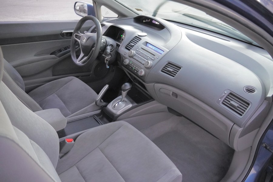 2009 Honda Civic Sdn LX 4dr Auto, available for sale in Riverside, California | Big Timin Motors LLC. Riverside, California 2009 Honda Civic Sdn LX 4dr Auto, available for sale in Riverside, California | Big Timin Motors LLC. Riverside, California