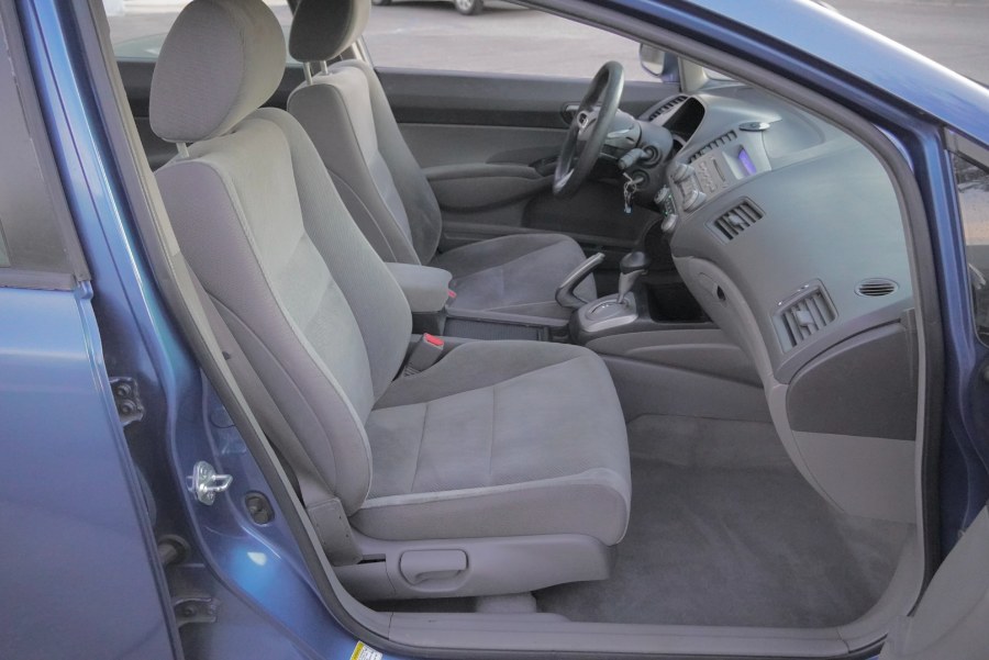 2009 Honda Civic Sdn LX 4dr Auto, available for sale in Riverside, California | Big Timin Motors LLC. Riverside, California 2009 Honda Civic Sdn LX 4dr Auto, available for sale in Riverside, California | Big Timin Motors LLC. Riverside, California