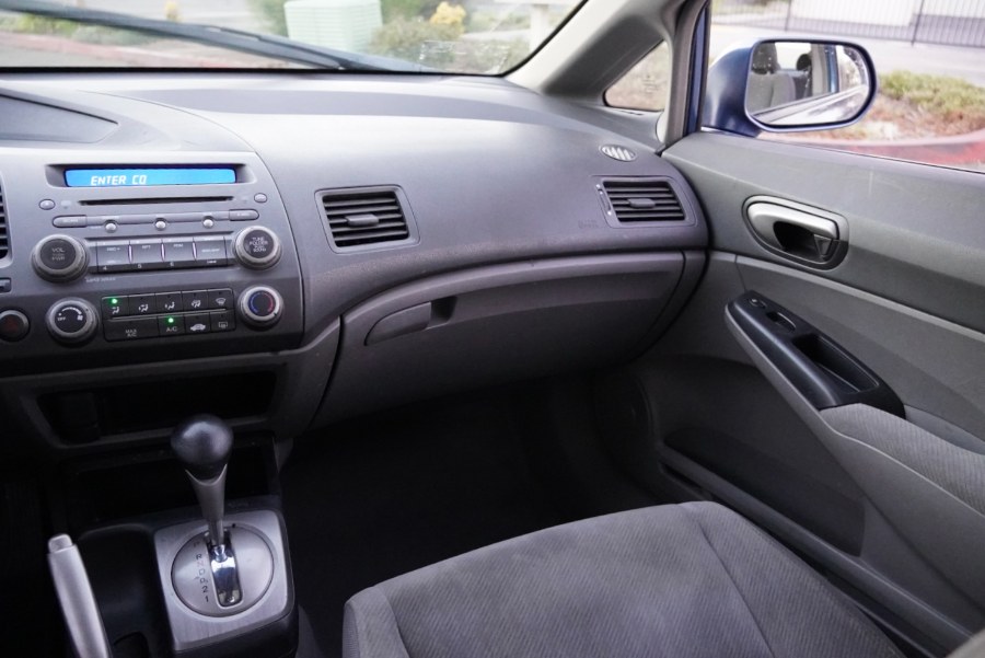 2009 Honda Civic Sdn LX 4dr Auto, available for sale in Riverside, California | Big Timin Motors LLC. Riverside, California 2009 Honda Civic Sdn LX 4dr Auto, available for sale in Riverside, California | Big Timin Motors LLC. Riverside, California