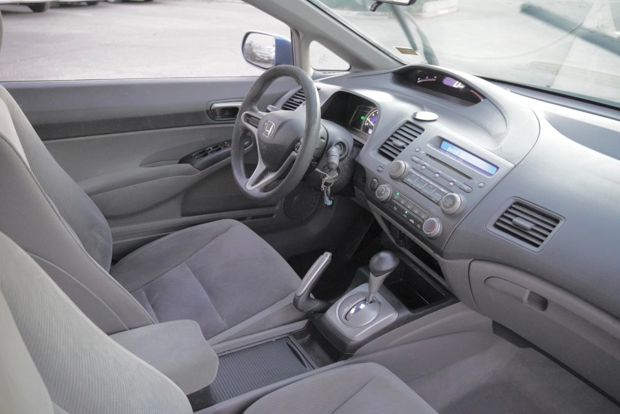 2009 Honda Civic Sdn LX 4dr Auto, available for sale in Riverside, California | Big Timin Motors LLC. Riverside, California 2009 Honda Civic Sdn LX 4dr Auto, available for sale in Riverside, California | Big Timin Motors LLC. Riverside, California