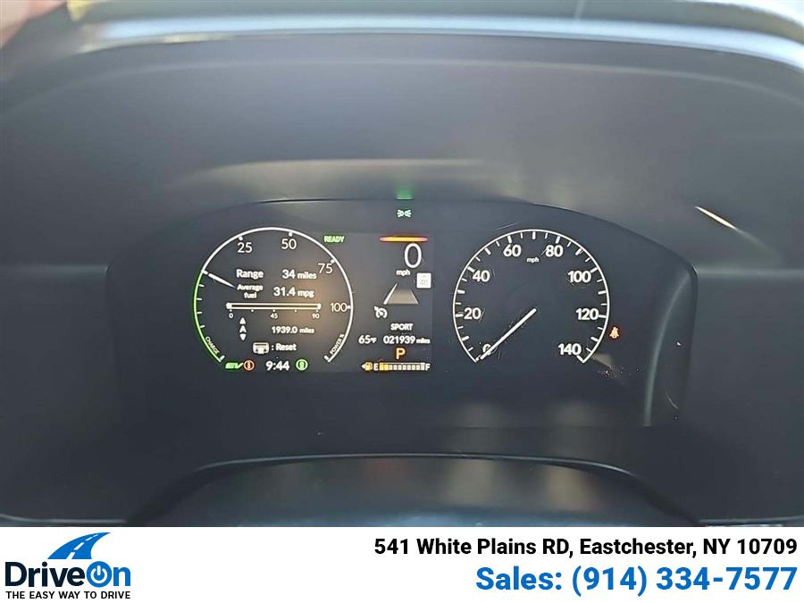 2024 Honda CR-V Hybrid Sport Touring photo 3