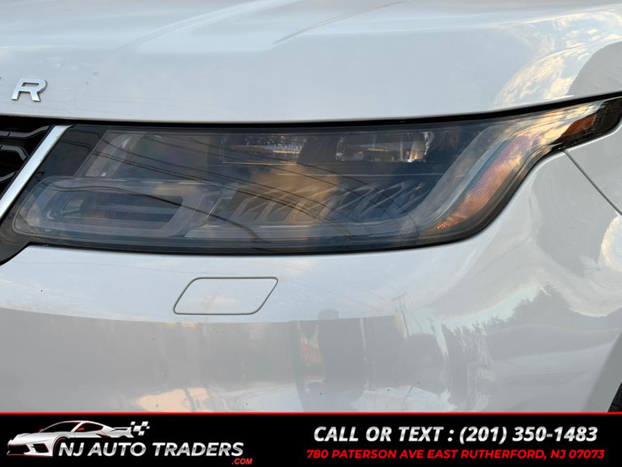 2019 Land Rover Range Rover Sport SuperCharged HSE photo 2