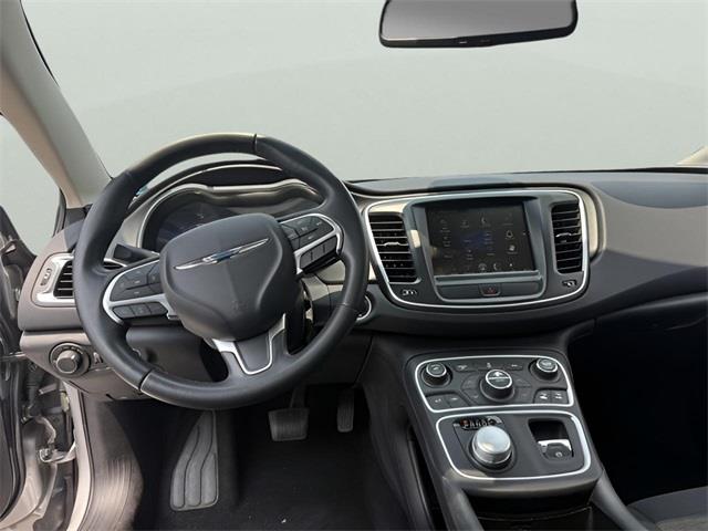 2016 Chrysler 200 Limited, available for sale in Stratford, Connecticut | Wiz Leasing Inc. Stratford, Connecticut 2016 Chrysler 200 Limited, available for sale in Stratford, Connecticut | Wiz Leasing Inc. Stratford, Connecticut
